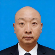 张磊